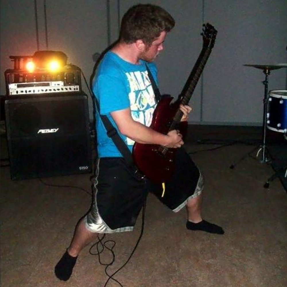 Meet your Posher, Ethan